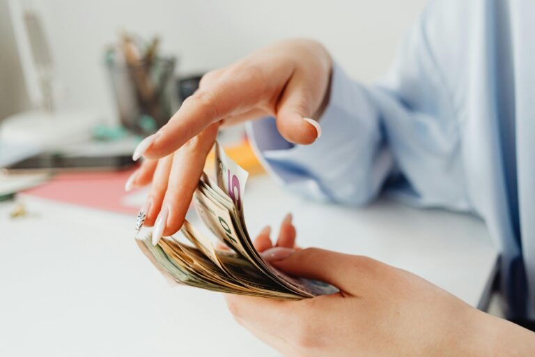 Make money fast with side hustles that pay